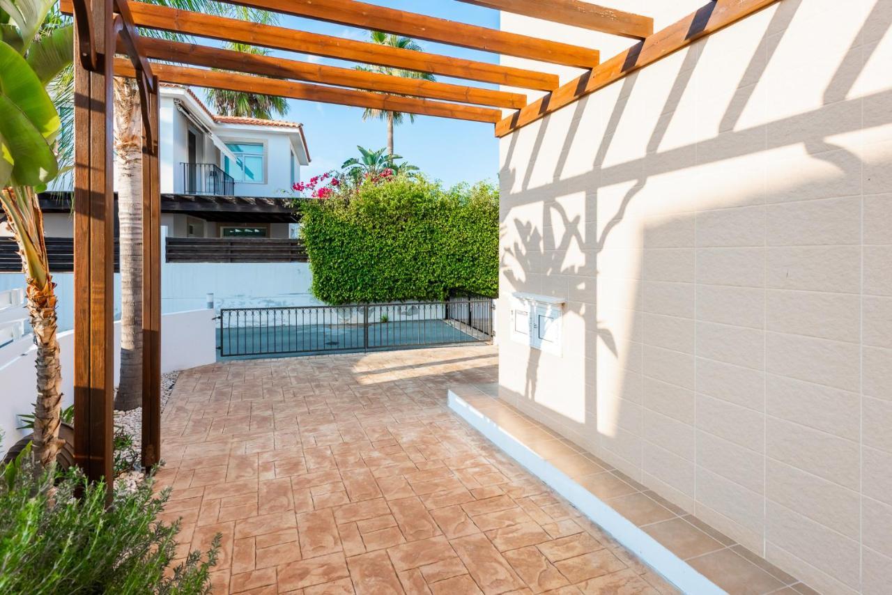 Villa Palm Breeze By Ezoria Villas Protaras Ngoại thất bức ảnh