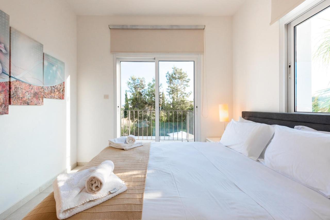 Villa Palm Breeze By Ezoria Villas Protaras Ngoại thất bức ảnh