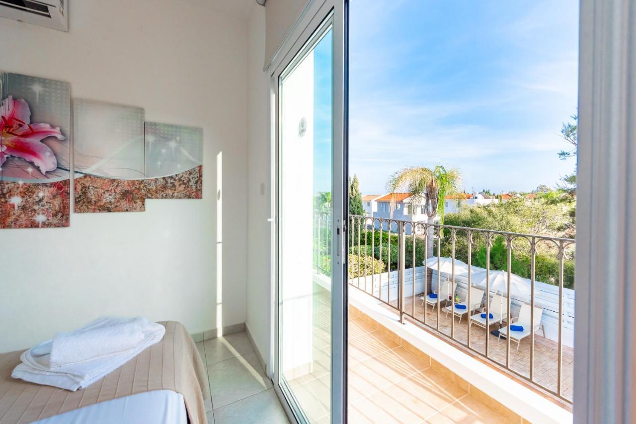 Villa Palm Breeze By Ezoria Villas Protaras Ngoại thất bức ảnh